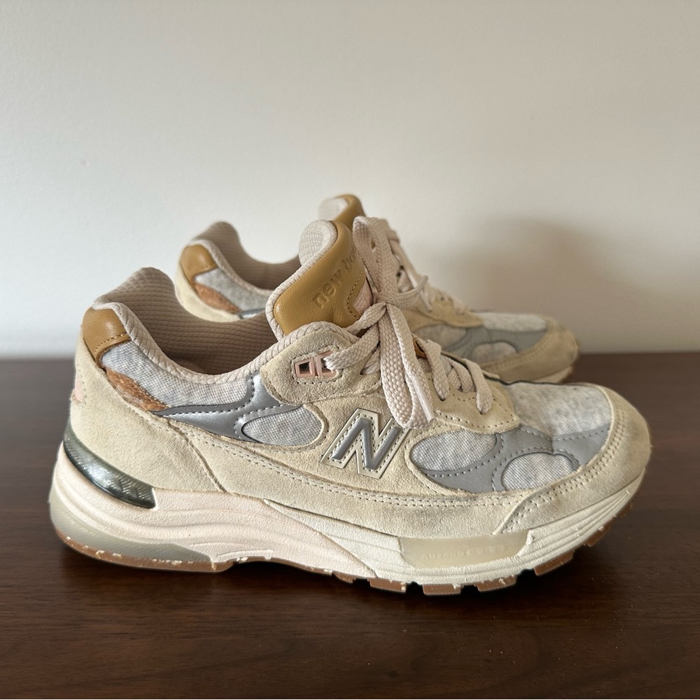 New Balance 992 Womens 7 Cork Raw Silk Maple Sugar Running Shoes